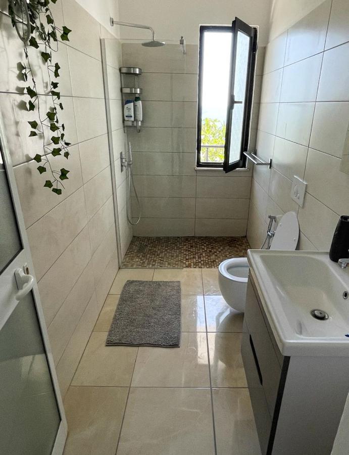 Nostalgic Sea View Apartments Durres Luaran gambar